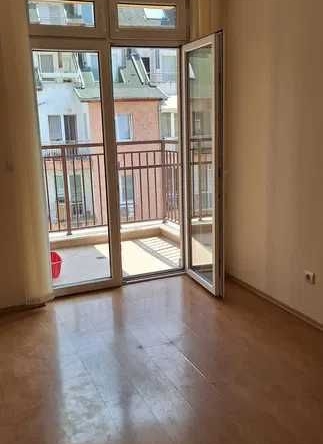 Дава се под наем Тристаен апартамент в София, Младост 1 - 94 кв.м за 800 € - Снимка #1