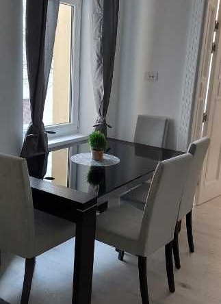 Дава се под наем Тристаен апартамент в Пловдив, Тракия - 92 кв.м за 382.5 € - Снимка #1