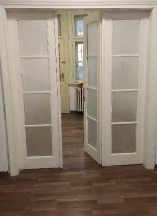 Дава се под наем Офис в София, Център - 100 кв.м за 997.05 € - Снимка #1