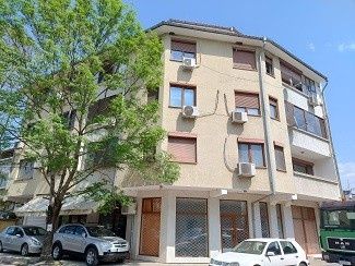 Тристаен апартамент в Айтос - 100 кв.м за 918 €/кв.м - Снимка #1