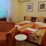 Дава се под наем Къща в Панагюрище - 40 кв.м за 14.79 € - Снимка #1