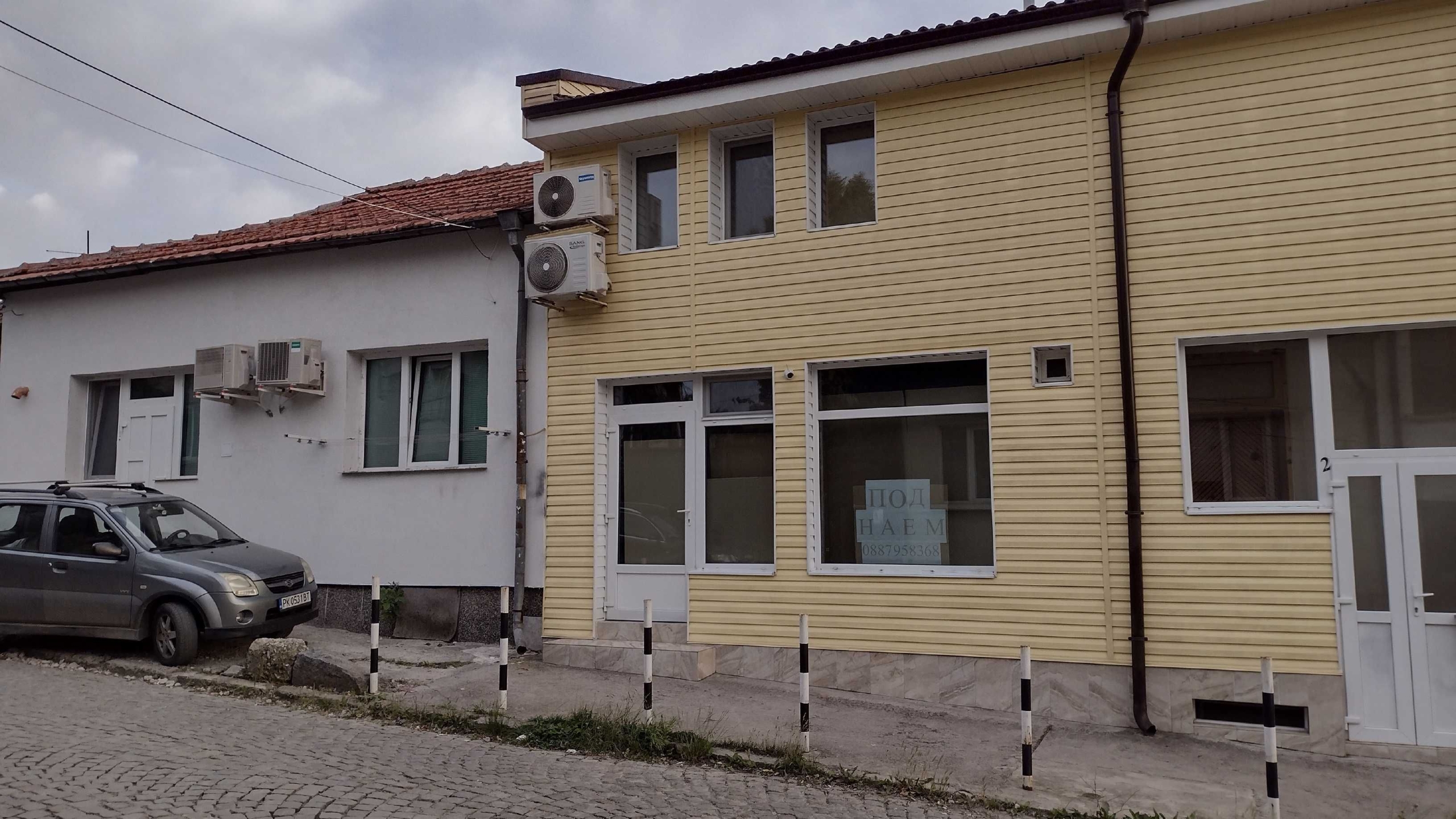 Дава се под наем Магазин в Перник, Пригаров район - 44 кв.м за 408 € - Снимка #1