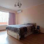 Дава се под наем Тристаен апартамент в Варна, Център - 62 кв.м за 498.27 € - Снимка #1