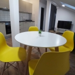 Дава се под наем Двустаен апартамент в Панагюрище - 50 кв.м за 45.9 € - Снимка #1