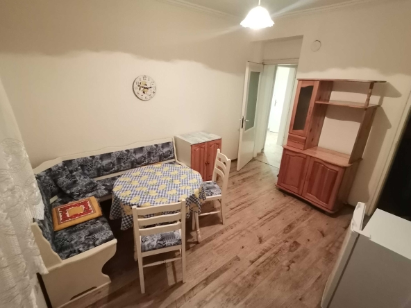 Дава се под наем Двустаен апартамент в Бургас, Център - 70 кв.м за 204 € - Снимка #1