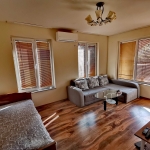 Дава се под наем Двустаен апартамент в Бургас, Лазур - 60 кв.м за 255 € - Снимка #1