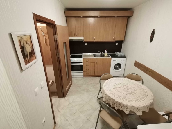 Дава се под наем Едностаен апартамент в Бургас, Възраждане - 38 кв.м за 132.6 € - Снимка #1