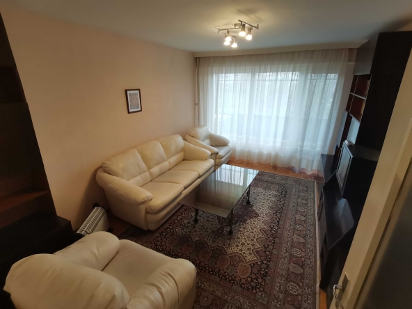 Дава се под наем Двустаен апартамент в Бургас, Изгрев - 64 кв.м за 153 € - Снимка #1