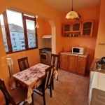 Дава се под наем Двустаен апартамент в Бургас, Лазур - 70 кв.м за 200 € - Снимка #1