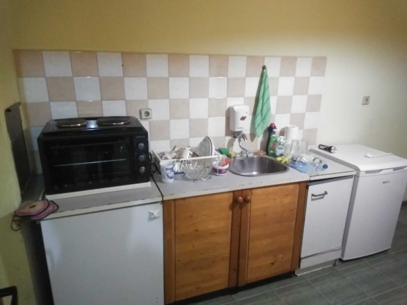 Дава се под наем Едностаен апартамент в Бургас, Център - 50 кв.м за 225 € - Снимка #1