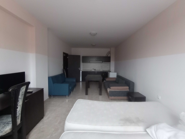 Двустаен апартамент в Поморие - 80 кв.м за 12645026 €/кв.м - Снимка #1