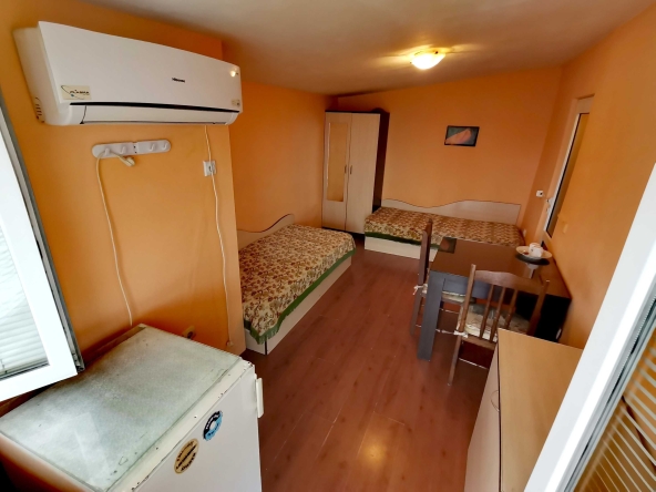 Дава се под наем Едностаен апартамент в Бургас, Възраждане - 30 кв.м за 175 € - Снимка #1