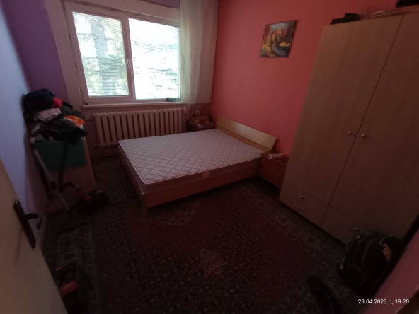 Дава се под наем Етаж от къща в София, в.з. Врана - Лозен - 12 кв.м за 153 € - Снимка #1