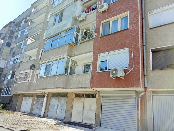 Двустаен апартамент в Пловдив, Христо Смирненски - 62 кв.м за 2904 €/кв.м - Снимка #1