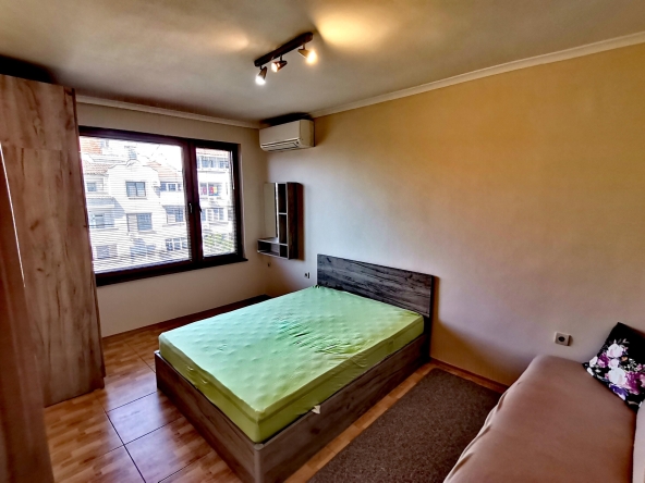 Дава се под наем Двустаен апартамент в Бургас, Възраждане - 50 кв.м за 255 € - Снимка #1