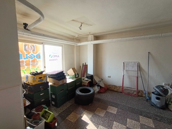 Дава се под наем Магазин в Габрово, Младост - 45 кв.м за 153 € - Снимка #1