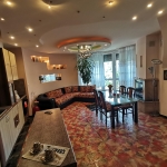 Дава се под наем Тристаен апартамент в Бургас, Възраждане - 88 кв.м за 408 € - Снимка #1