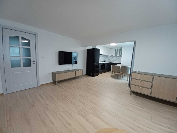 Дава се под наем Двустаен апартамент в Варна, Автогара - 75 кв.м за 650 € - Снимка #1