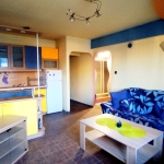 Дава се под наем Едностаен апартамент в Перник, Изток - 52 кв.м за 367.2 € - Снимка #1