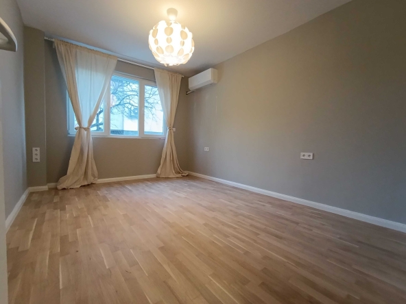 Тристаен апартамент в София, Люлин 5 - 87 кв.м за 1137 €/кв.м - Снимка #1