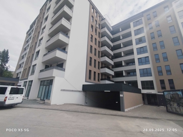 Дава се под наем Гараж / Паркомясто в Стара Загора, Център - 17 кв.м за 99.45 € - Снимка #1