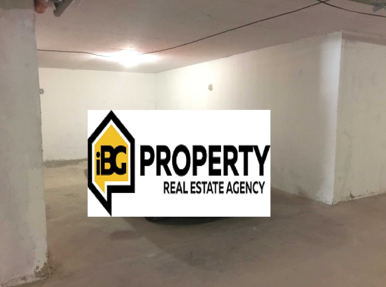 Гараж / Паркомясто в Бяла - 22 кв.м за 406 €/кв.м - Снимка #1