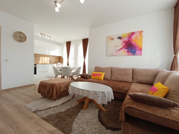 Дава се под наем Двустаен апартамент в Асеновград - 72 кв.м за 497.25 € - Снимка #1