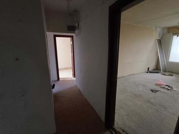 Двустаен апартамент в Разград, Орел - 74 кв.м за 758 €/кв.м - Снимка #1