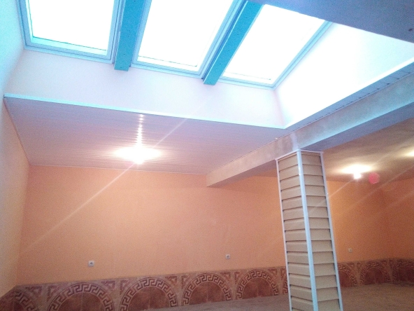 Склад в Варна, Колхозен пазар - 108 кв.м за 649 €/кв.м - Снимка #1