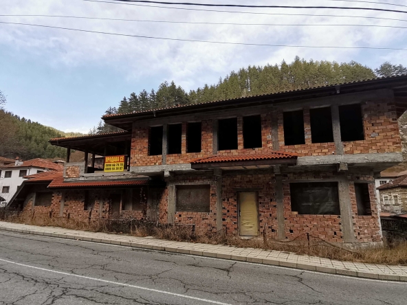 Парцел в с. Соколовци, Област Смолян - 272 кв.м за 141 €/кв.м - Снимка #1