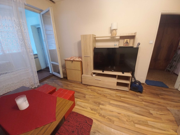 Дава се под наем Едностаен апартамент в София, Младост 3 - 44 кв.м за 398.82 € - Снимка #1