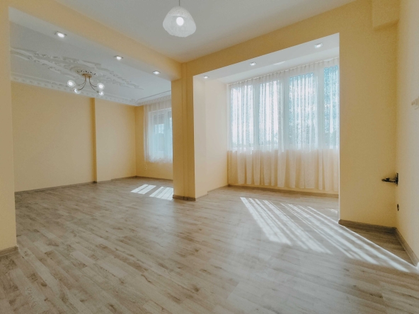 Многостаен апартамент в Силистра, Запад - 125 кв.м за 559 €/кв.м - Снимка #1