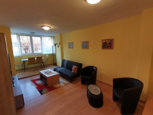 Дава се под наем Двустаен апартамент в Бургас, Братя Миладинови - 64 кв.м за 306 € - Снимка #1