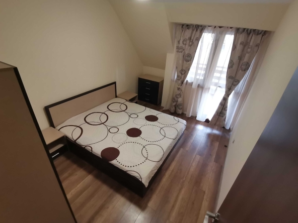 Дава се под наем Двустаен апартамент в Бургас, Изгрев - 67 кв.м за 229.5 € - Снимка #1