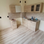 Дава се под наем Двустаен апартамент в Бургас, Меден рудник - зона А - 70 кв.м за 127.5 € - Снимка #1