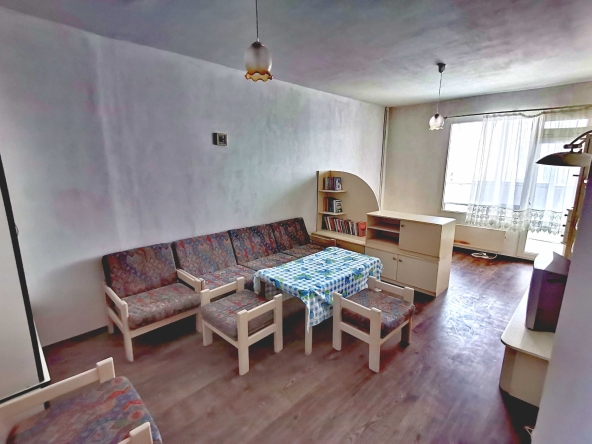 Дава се под наем Двустаен апартамент в Бургас, Братя Миладинови - 66 кв.м за 229.5 € - Снимка #1