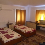 Дава се под наем Двустаен апартамент в Бургас, Център - 55 кв.м за 255 € - Снимка #1