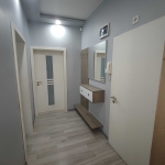 Дава се под наем Двустаен апартамент в София, Гоце Делчев - 60 кв.м за 612 € - Снимка #1