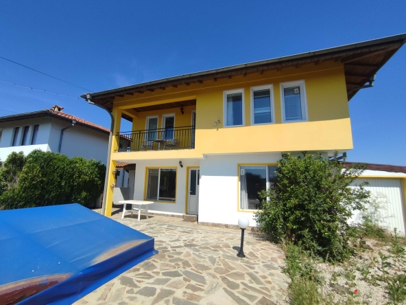 Къща в с. Соколово, Област Добрич - 135 кв.м за 1030 €/кв.м - Снимка #1