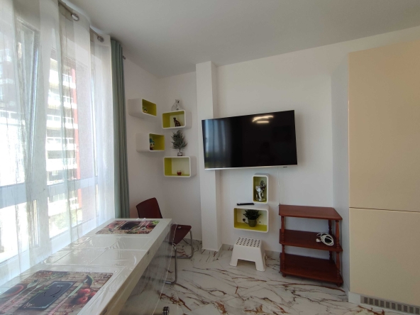 Дава се под наем Двустаен апартамент в София, Младост 4 - 60 кв.м за 663 € - Снимка #1