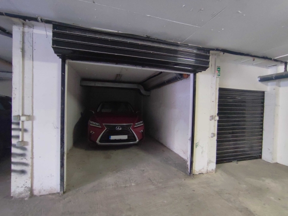 Гараж / Паркомясто в к.к. Златни пясъци - 31 кв.м за 904 €/кв.м - Снимка #1