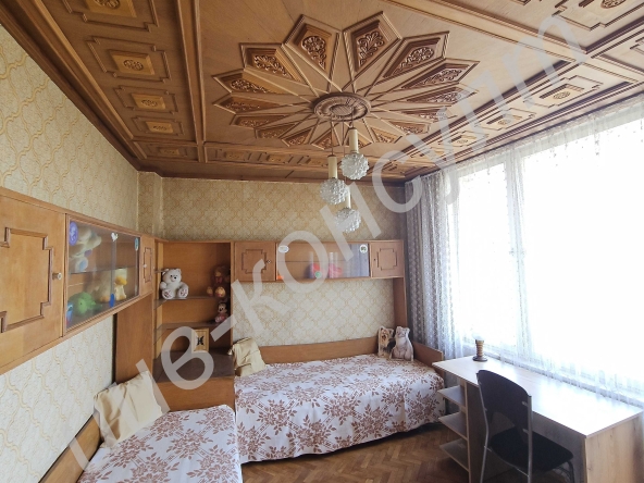 Тристаен апартамент в Велико Търново, Център - 78 кв.м за 1404 €/кв.м - Снимка #1