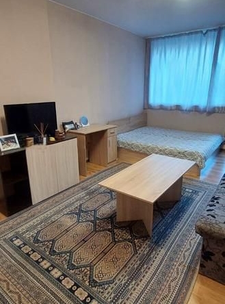 Дава се под наем Двустаен апартамент в София, Студентски град - 50 кв.м за 613 € - Снимка #1