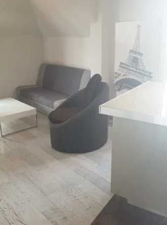 Дава се под наем Тристаен апартамент в Пловдив, Мараша - 88 кв.м за 255 € - Снимка #1