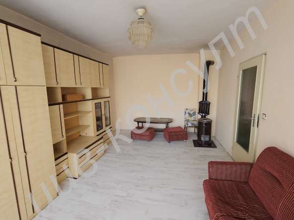 Двустаен апартамент в Велико Търново, Бузлуджа - 68 кв.м за 1030 €/кв.м - Снимка #1