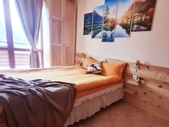 Дава се под наем Хотел в Казанлък - 33 кв.м за 42.84 € - Снимка #1