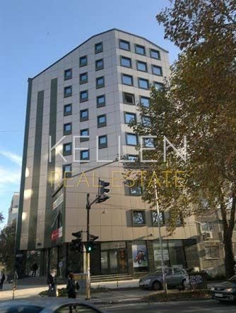 Офис в Варна, Окръжна болница - 3600 кв.м за 1900 €/кв.м - Снимка #1