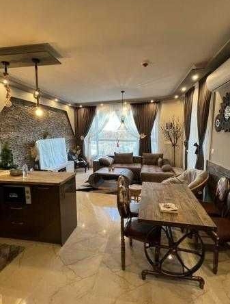 Дава се под наем Тристаен апартамент в Бургас, Зорница - 100 кв.м за 1122 € - Снимка #1