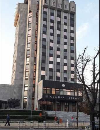 Дава се под наем Офис в Варна, Център - 24 кв.м за 204 € - Снимка #1