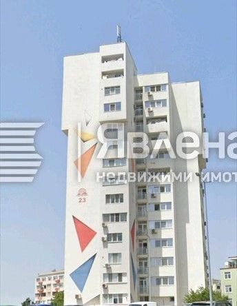 Тристаен апартамент в Бургас, Меден рудник - зона А - 80 кв.м за 932 €/кв.м - Снимка #1